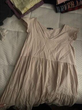 Beige flowy dress
